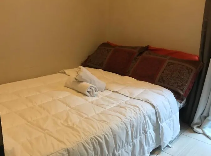Alexa Summer Homestay * Manila